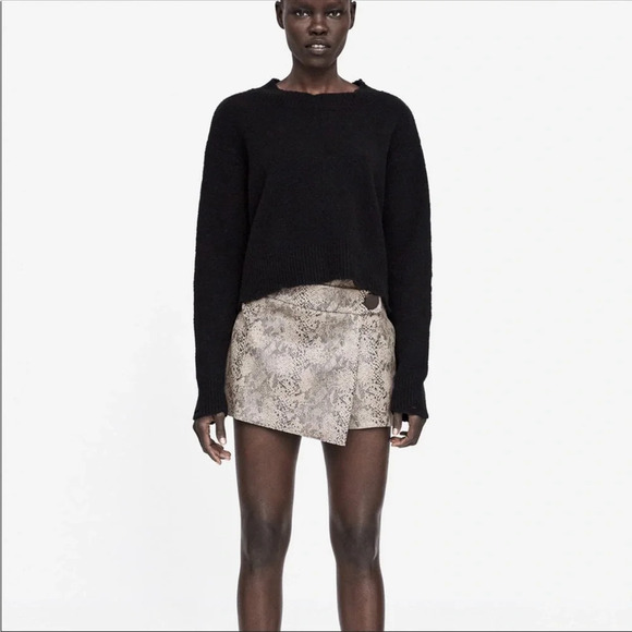New Zara mini snakeskin skort in Size S, Tan/Black NWOT - Picture 2 of 6